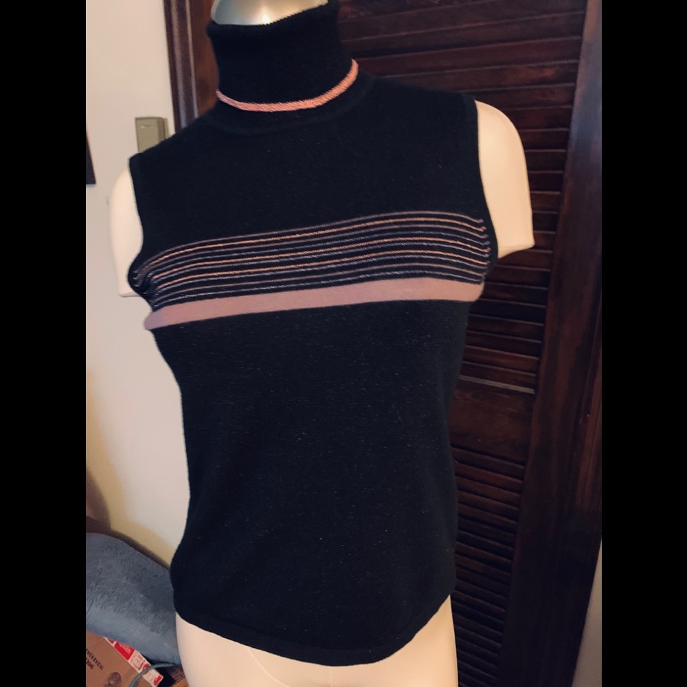 Madison & Max sleeveless knit turtleneck size S